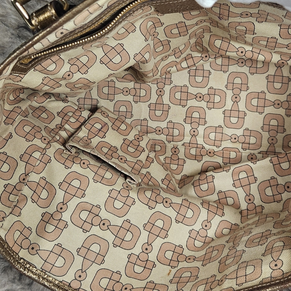 GUCCI  Monogram Charm Small Tote Pink and Tan with Metalic Gold Straps - Picture 9 of 12